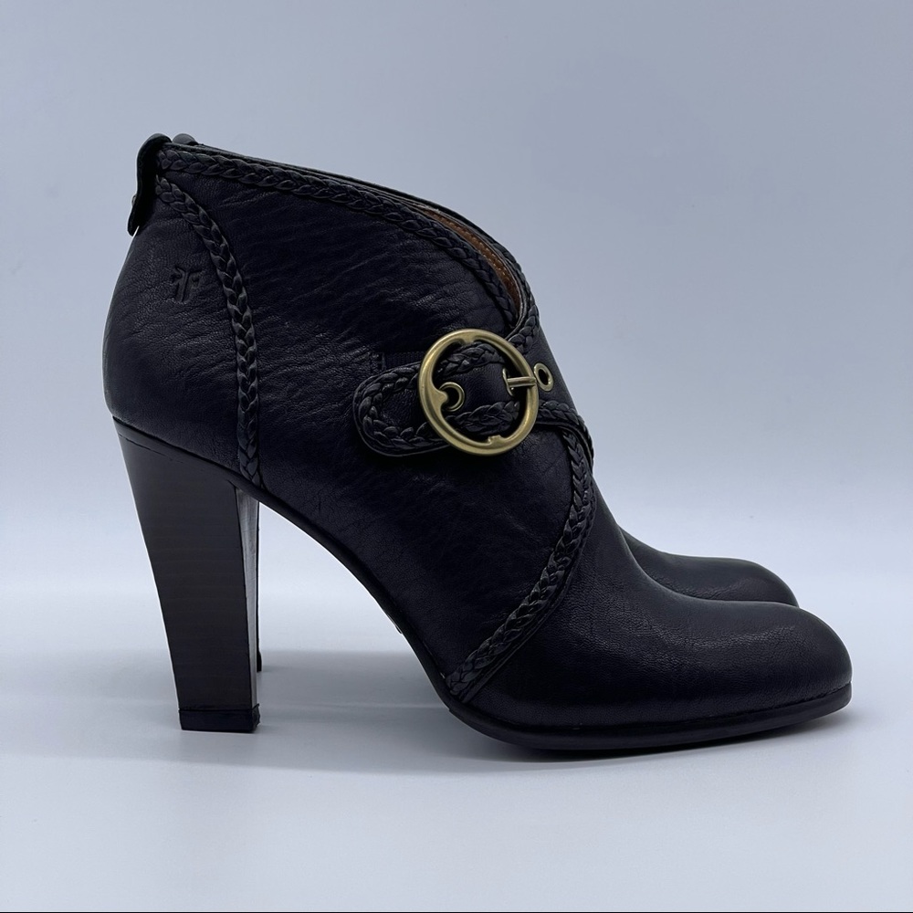 Frye Vickie Bootie.